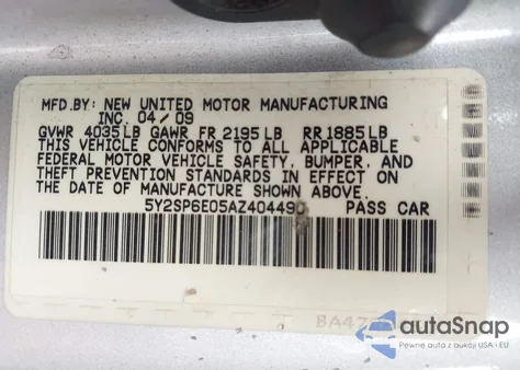 2010 Pontiac Vibe from USA, damaged, VIN 5Y2SP6E05AZ404490